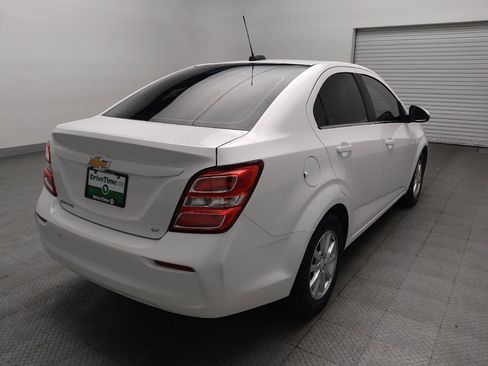 Used 2018 Chevrolet Sonic LT FWD image 9