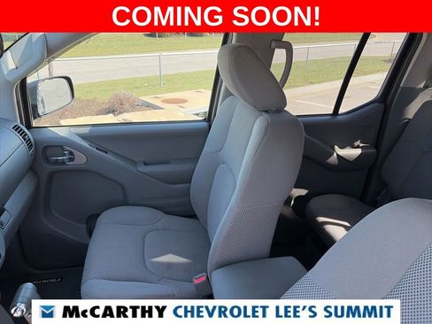 Used 2017 Nissan Frontier SV image 48