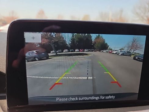 Used 2020 Ford Escape SE image 19