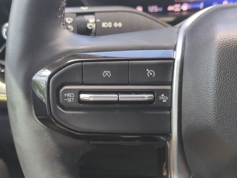 Used 2023 Chevrolet Colorado ZR2 w/ ZR2 Convenience Package III image 28