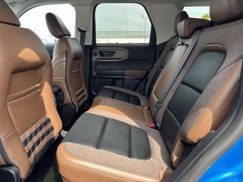 Used 2025 Ford Bronco Sport Outer Banks w/ Outer Banks Tech Package+ AWD/4WD image 23
