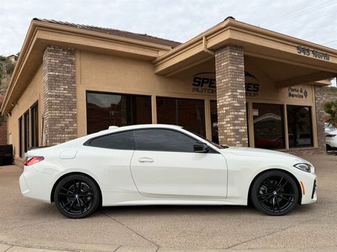 Used 2021 BMW 430i Coupe w/ M Sport Package image 6