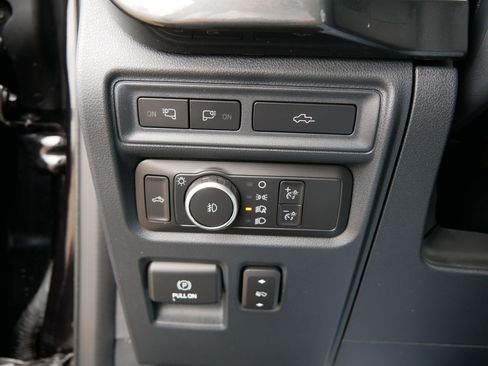 Certified 2022 Ford F150 XLT w/ Equipment Group 302A High image 26