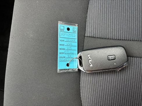 Used 2022 Kia K5 LXS image 34