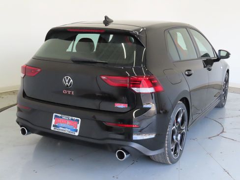 New 2026 Volkswagen GTI Autobahn image 4