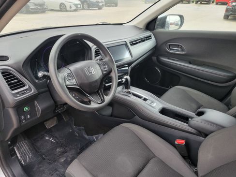 Used 2019 Honda HR-V EX image 13