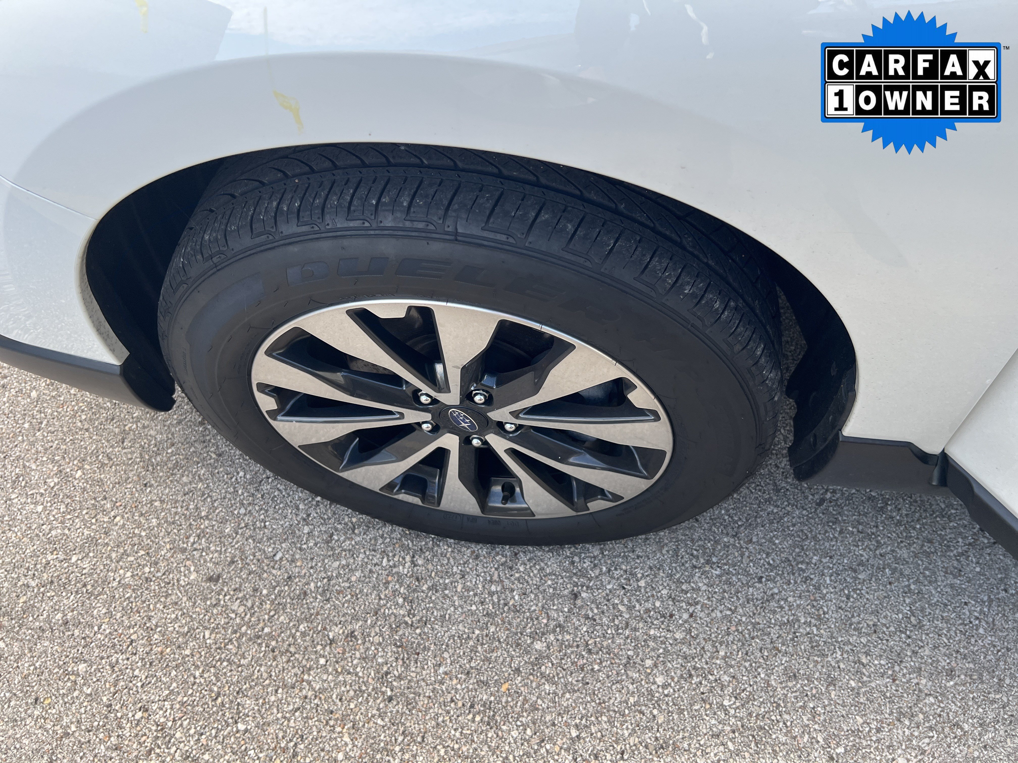 Used 2017 Subaru Outback 2.5i Limited AWD/4WD image 8
