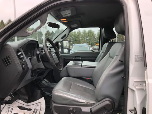 Used 2015 Ford F350 XL w/ Power Equipment Group image 17