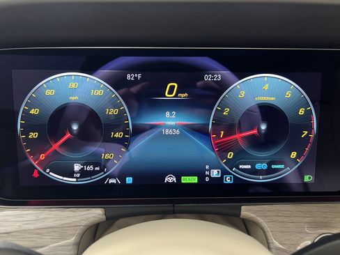 Used 2023 Mercedes-Benz CLS 450 4MATIC w/ Premium Package image 16