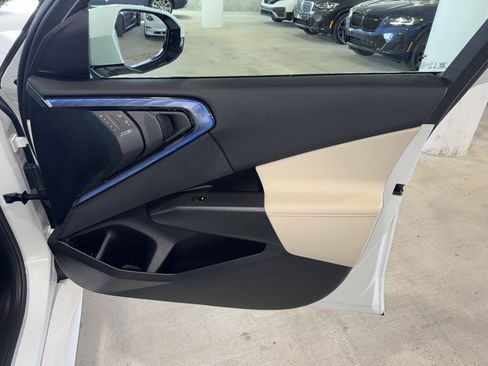 Used 2025 BMW X3 xDrive30i w/ M Sport Package image 10