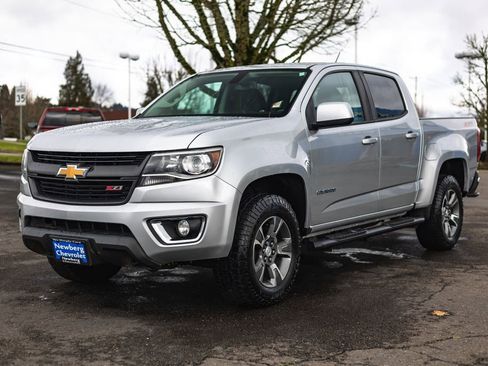 Used 2020 Chevrolet Colorado Z71 AWD/4WD image 5