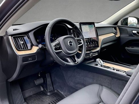 Certified 2026 Volvo XC60 B5 Plus w/ Climate Package image 17