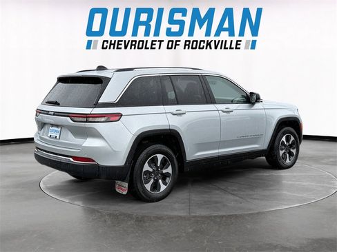 Used 2023 Jeep Grand Cherokee 4WD 4xe image 6