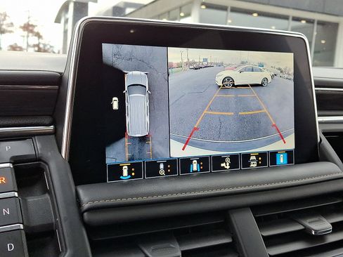 Used 2021 GMC Yukon SLT w/ SLT Luxury Plus Package image 25