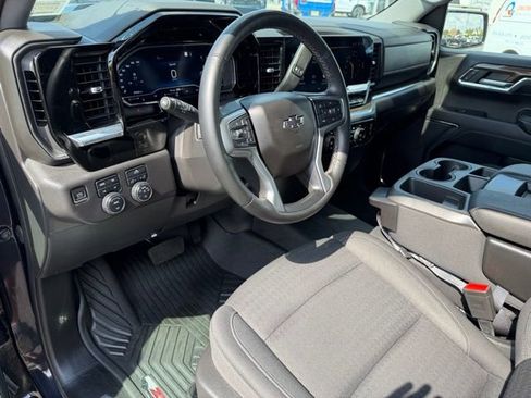 Used 2023 Chevrolet Silverado 1500 LT Trail Boss w/ Protection Package AWD/4WD image 22