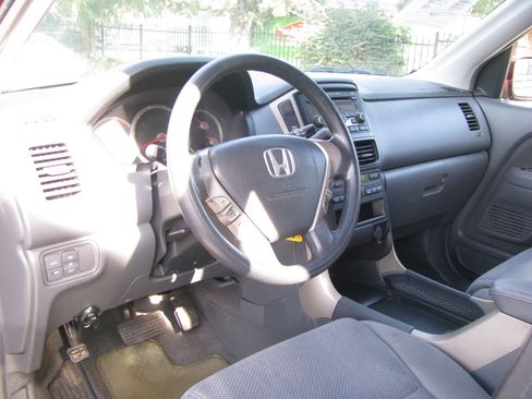 Used 2007 Honda Pilot EX image 9