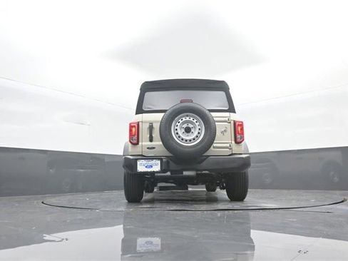 New 2025 Ford Bronco 4-Door image 31