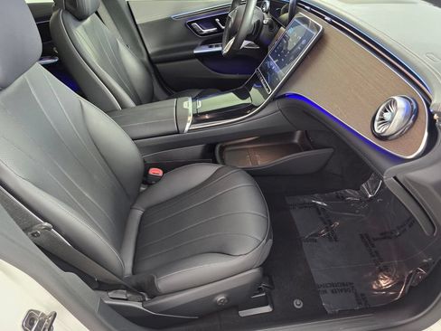 Certified 2023 Mercedes-Benz EQE 350+ 4MATIC Sedan image 28