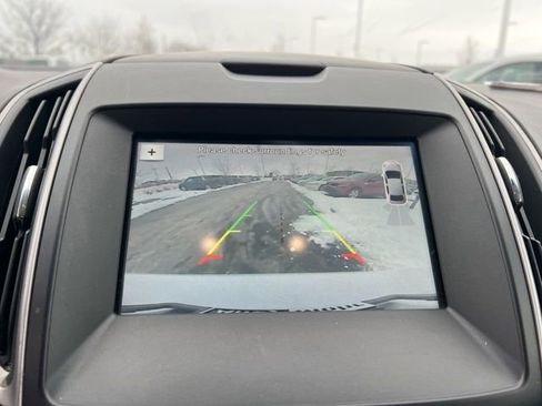 Used 2017 Ford Edge SEL w/ Equipment Group 201A image 20