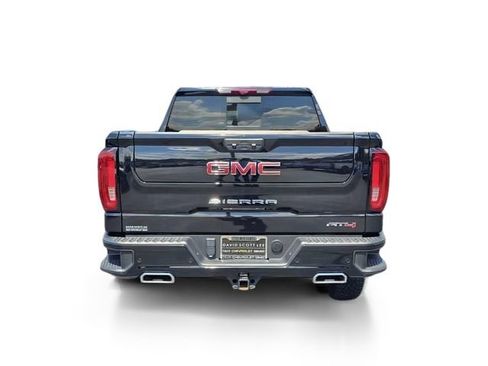 Used 2024 GMC Sierra 1500 AT4 w/ Technology Package AWD/4WD image 13