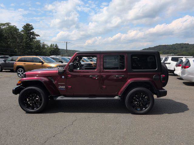 Certified 2022 Jeep Wrangler Unlimited Sahara w/ Cold Weather Group AWD/4WD image 9