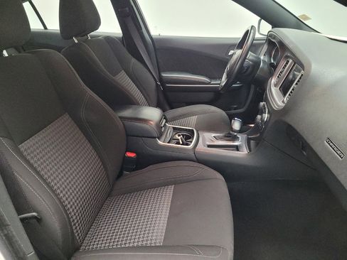 Used 2023 Dodge Charger SXT image 21