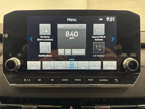 Used 2024 Mitsubishi Outlander FWD image 16