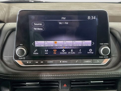 Used 2023 Nissan Rogue S FWD image 16