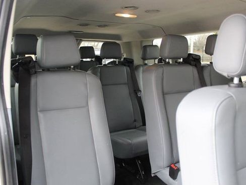 Used 2017 Ford Transit 350 XL image 16