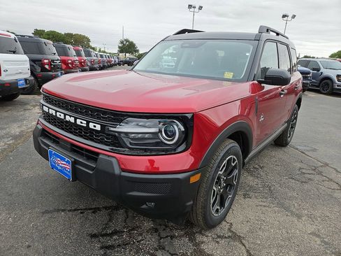 New 2026 Ford Bronco Sport Outer Banks AWD/4WD image 4