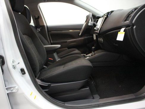 New 2026 Mitsubishi Outlander Sport ES image 18