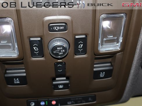 Certified 2024 GMC Yukon Denali w/ Denali Reserve Package AWD/4WD image 30