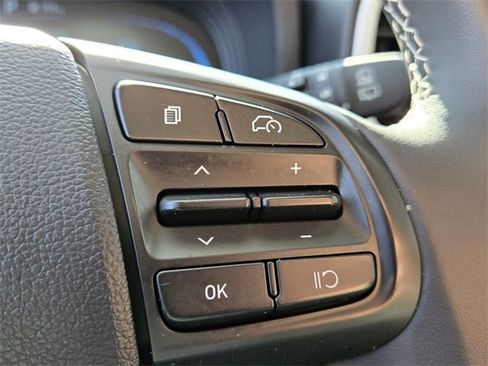 Certified 2023 Hyundai Venue Limited image 26