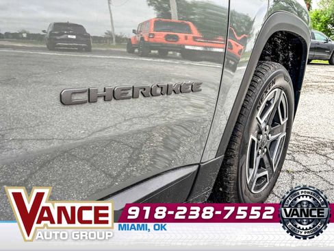 New 2026 Jeep Cherokee Limited AWD/4WD image 9