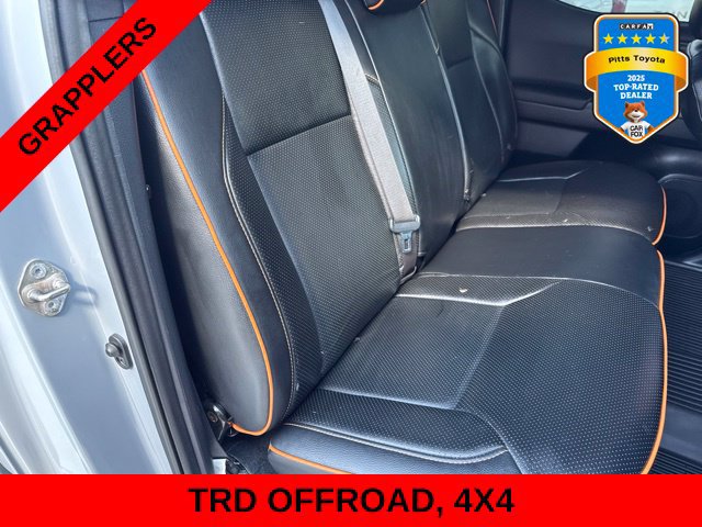 Used 2019 Toyota Tacoma TRD Off-Road AWD/4WD image 14