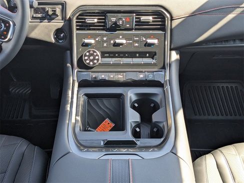 New 2025 Nissan Armada PRO-4X image 19
