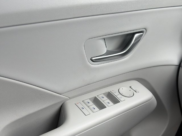 New 2026 Hyundai Kona SEL Premium FWD image 24