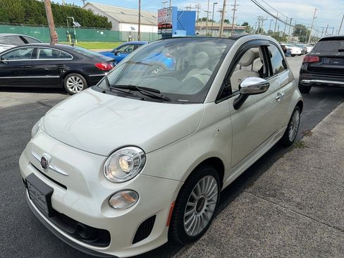 Used 2018 FIAT 500 Lounge FWD image 5
