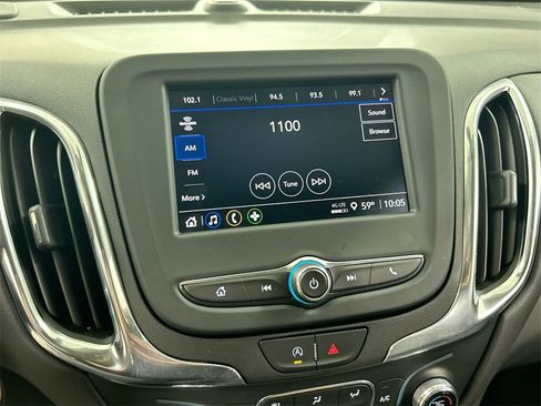 Used 2023 Chevrolet Equinox LT image 14