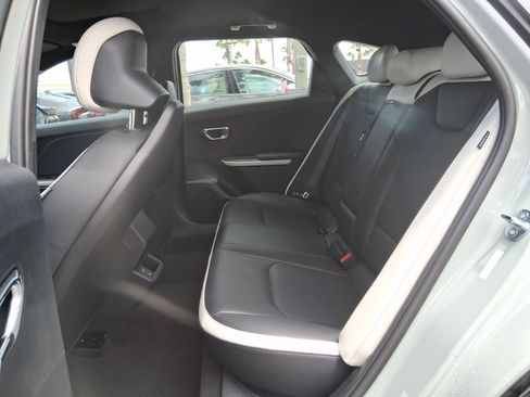 New 2026 Kia K4 GT-Line Turbo FWD image 18