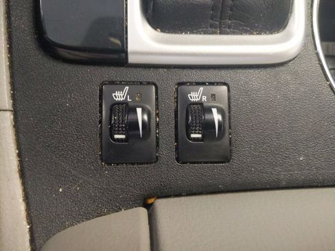 Used 2015 Toyota Highlander XLE AWD/4WD image 24