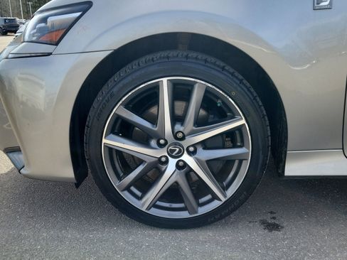 Used 2019 Lexus GS 350 F Sport w/ Preferred Accessory Package AWD/4WD image 11