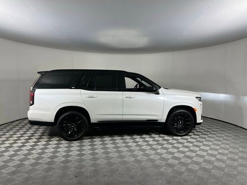 Used 2024 Cadillac Escalade Sport image 5