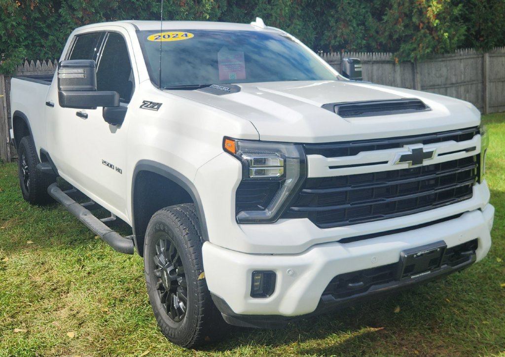 Used 2024 Chevrolet Silverado 2500 LTZ w/ LTZ Plus Package AWD/4WD 360° Tour