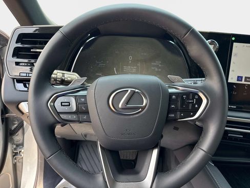 Used 2026 Lexus RX 350 FWD image 22