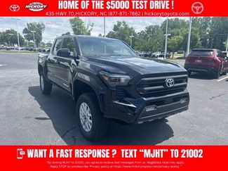 Used 2024 Toyota Tacoma SR5 AWD/4WD video 1