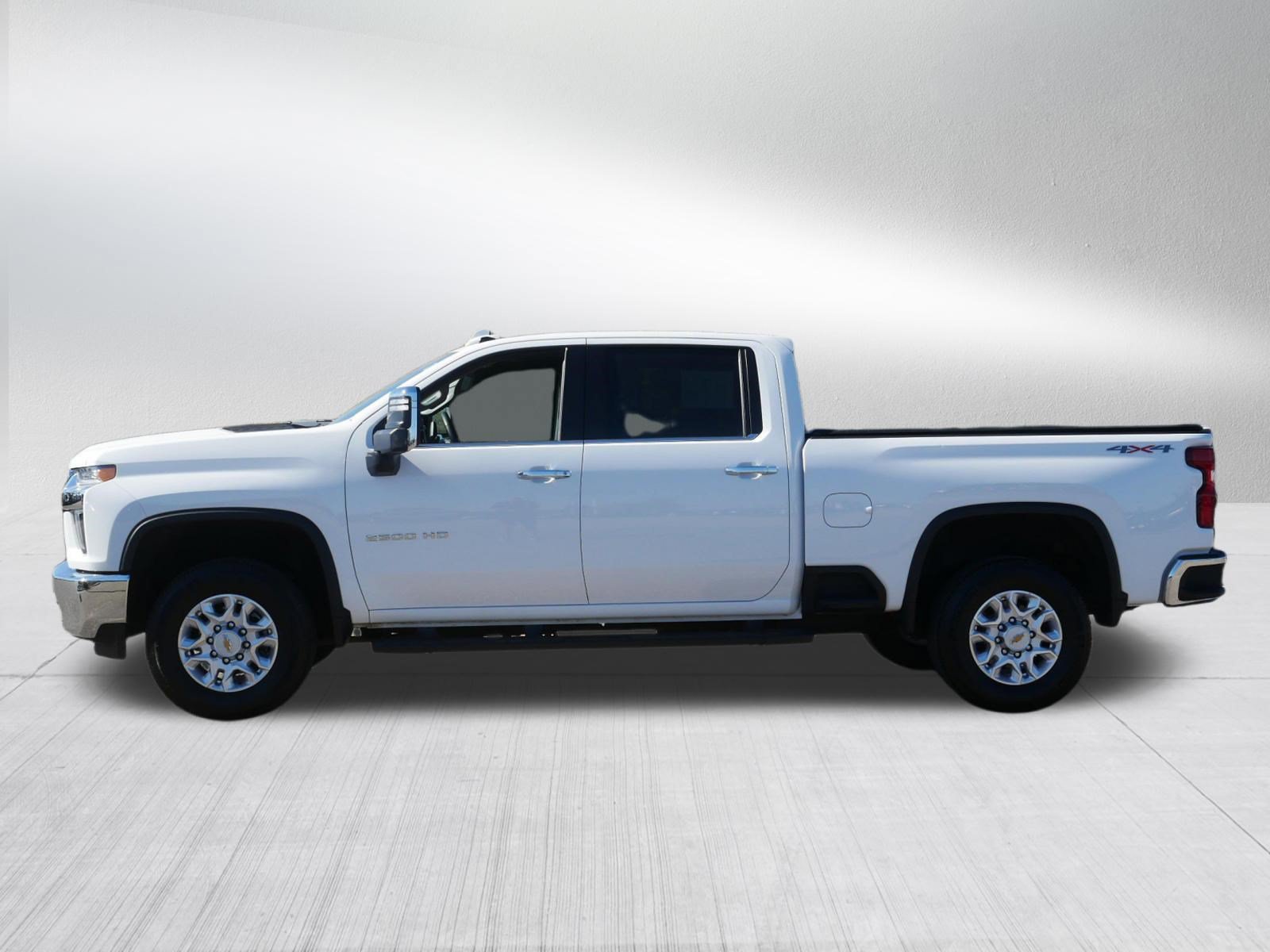 Used 2023 Chevrolet Silverado 2500 LTZ w/ Snow Plow Prep/Camper Package AWD/4WD image 4