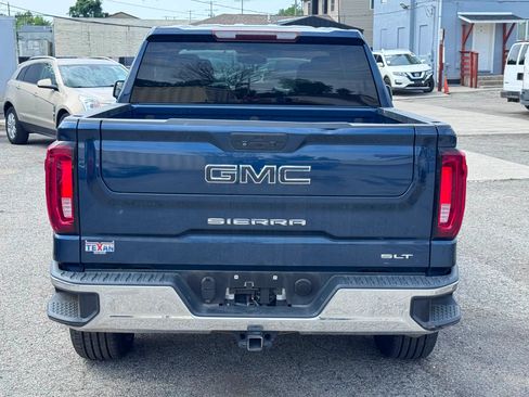 Used 2021 GMC Sierra 1500 SLT RWD image 4