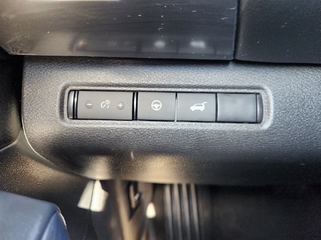 Used 2026 Nissan Pathfinder Rock Creek AWD/4WD image 21