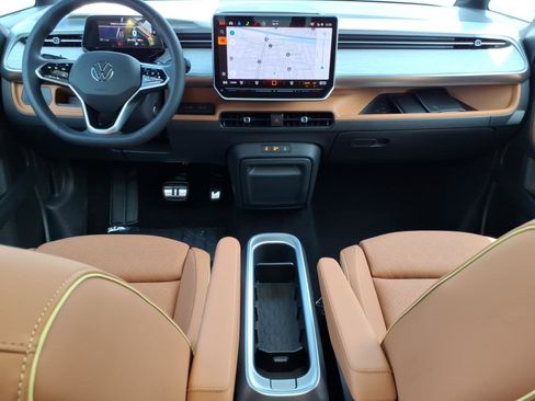 New 2025 Volkswagen ID. Buzz Pro S Plus AWD/4WD image 18